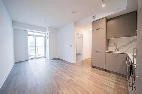 Vaughan, ON L4K 0M7,10 Honeycrisp CRES #902