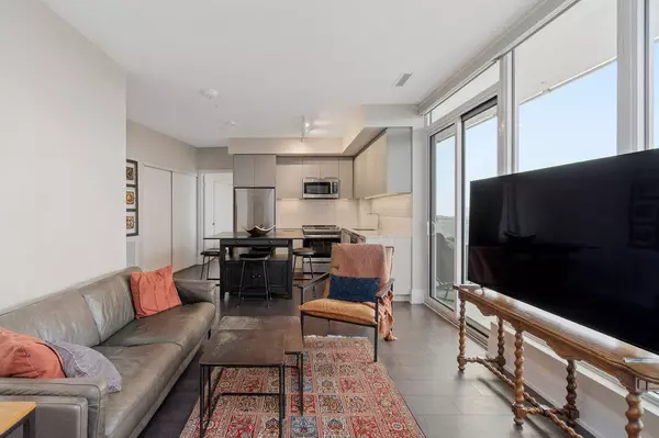 Toronto W08, ON M8X 0B2,20 Brin DR #1901