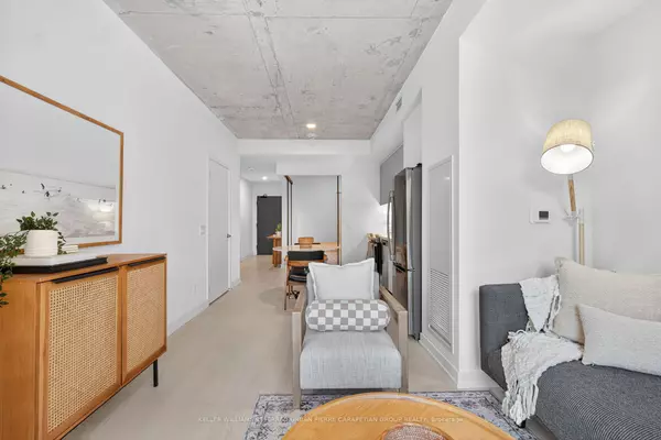 Toronto W01, ON M3H 3N2,57 Brock AVE #215