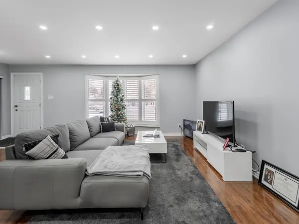 Brampton, ON L6T 2K3,14 Belmont DR