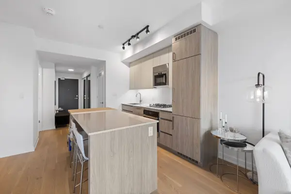 Toronto W01, ON M6R 0A6,430 Roncesvalles AVE #610