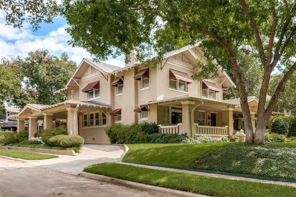 Fort Worth, TX 76110,1351 MISTLETOE Drive