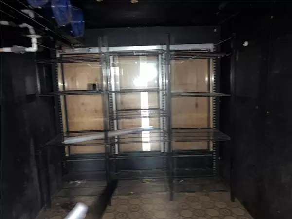 Emory, TX 75440,937 S State Highway 19