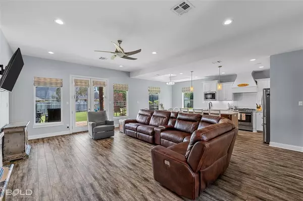 Shreveport, LA 71106,247 Acadiana Creek Drive