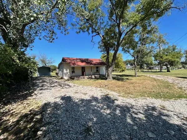 Joshua, TX 76058,239 Ranch Road