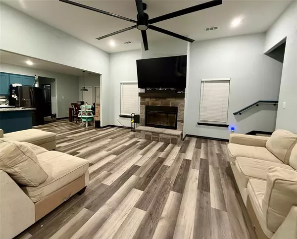 Point, TX 75472,1384 Rs County Road 1235