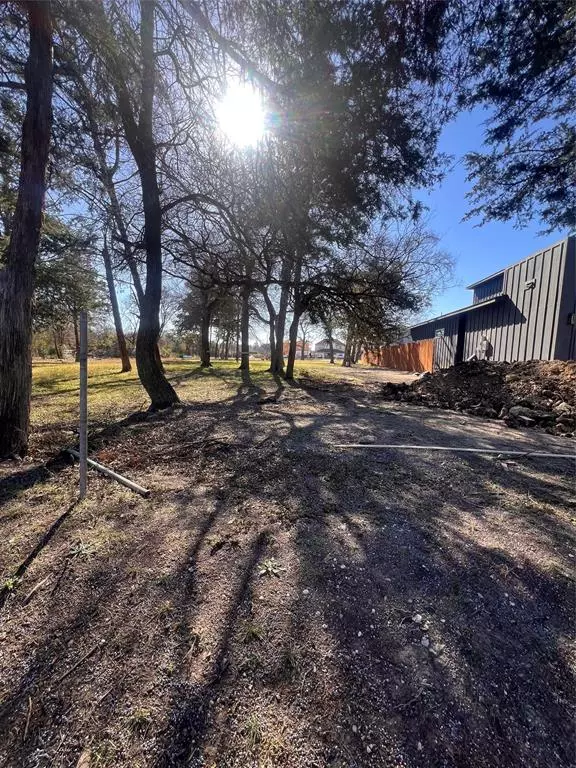 Dallas, TX 75217,8914 Wadlington Avenue