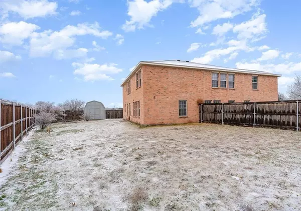 Grand Prairie, TX 75052,2743 Cold Water Trail