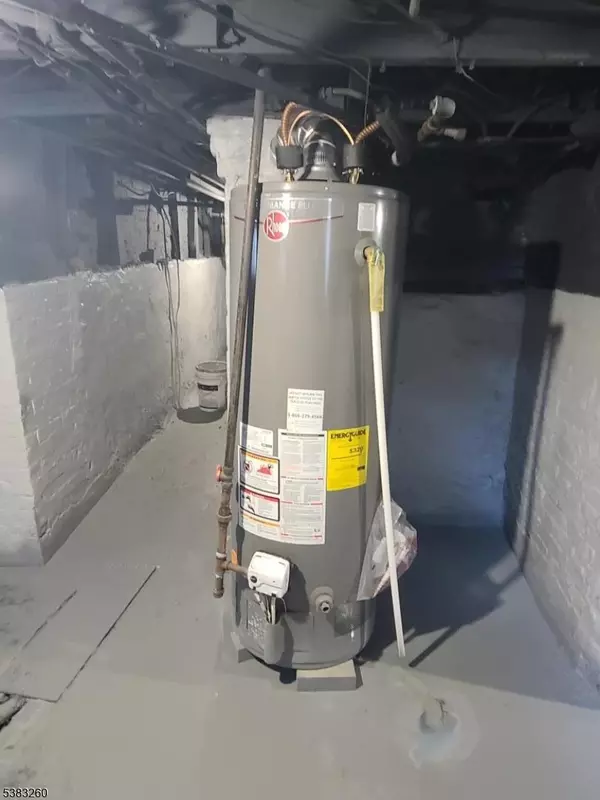 East Orange City, NJ 07017,94 Dodd St