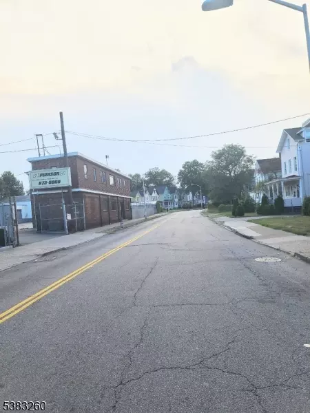 East Orange City, NJ 07017,94 Dodd St