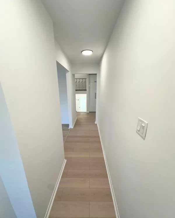 Toronto C07, ON M2M 1J6,177 Patricia AVE #Main