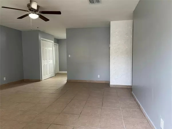 Fort Lauderdale, FL 33311,1036 NW 5th Ave #A