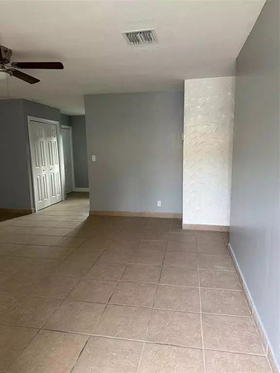 Fort Lauderdale, FL 33311,1036 NW 5th Ave #A