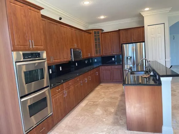 West Palm Beach, FL 33411,9326 Plantation Estates Drive