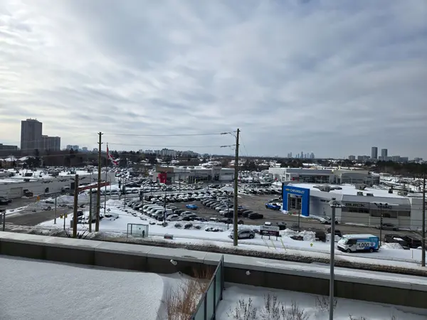 Markham, ON L3T 0C8,7161 Yonge ST W #420