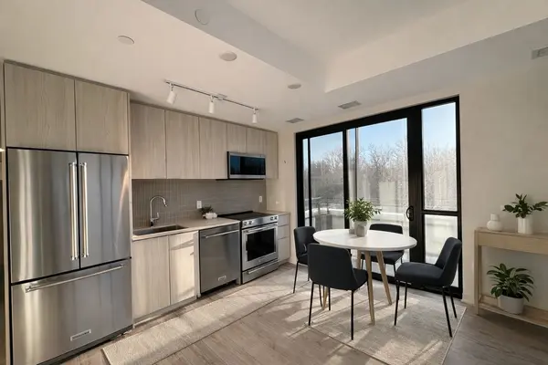 Milton, ON L9E 1M4,750 Whitlock AVE #302