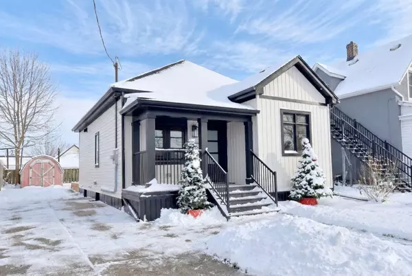 5 Cozy ST, Welland, ON L3B 4H1