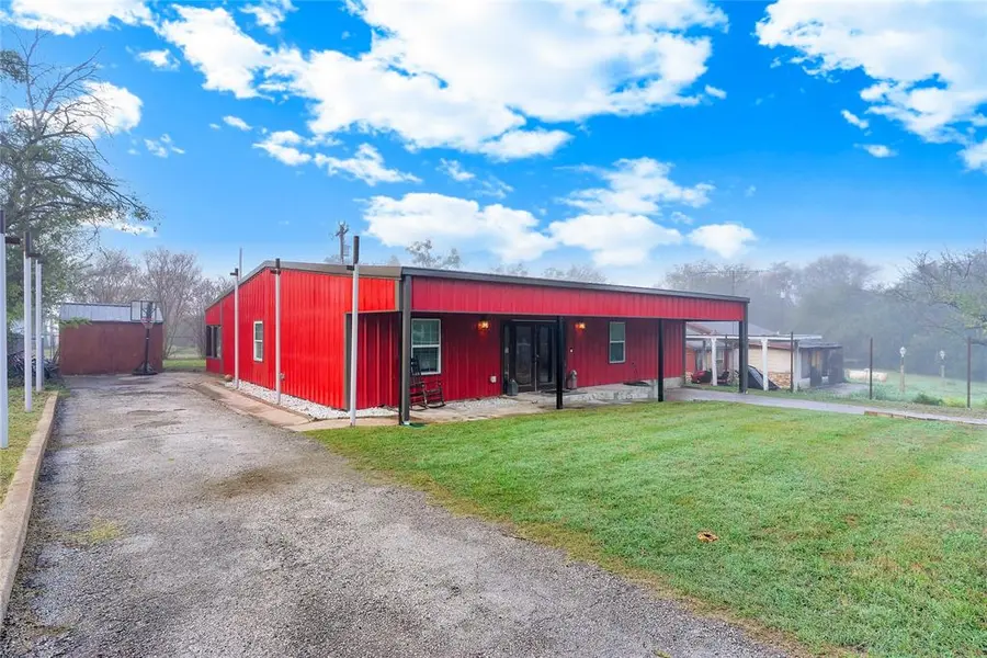 172 County Road 1296, Morgan, TX 76671