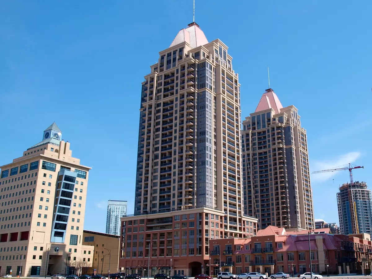 Mississauga, ON L5B 4M8,4090 Living Art DR #1009