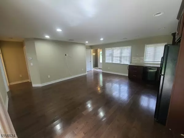 Wayne Twp., NJ 07470,126 Mack St