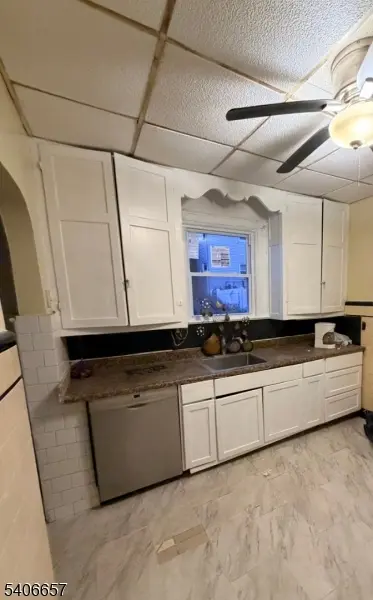 Newark City, NJ 07106,16 Ivy St