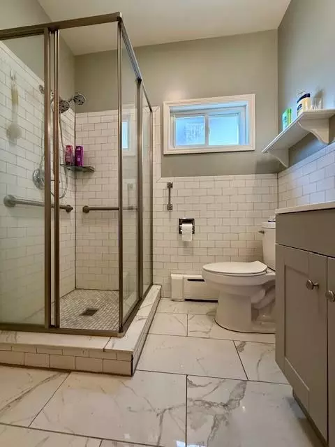 Brooklyn, NY 11229,27 Aster CT