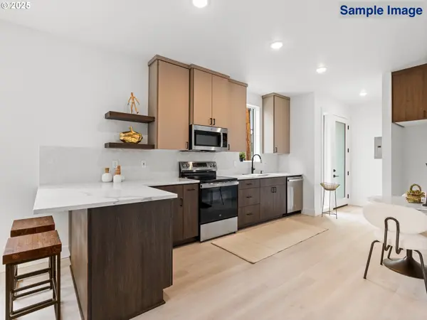 Portland, OR 97215,4950 SE Caruthers ST #5