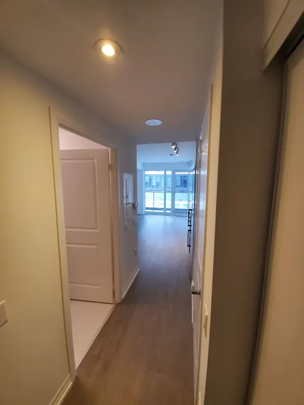 Toronto C08, ON M5B 0C3,251 Jarvis ST #1522