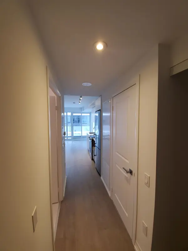 Toronto C08, ON M5B 0C3,251 Jarvis ST #1522