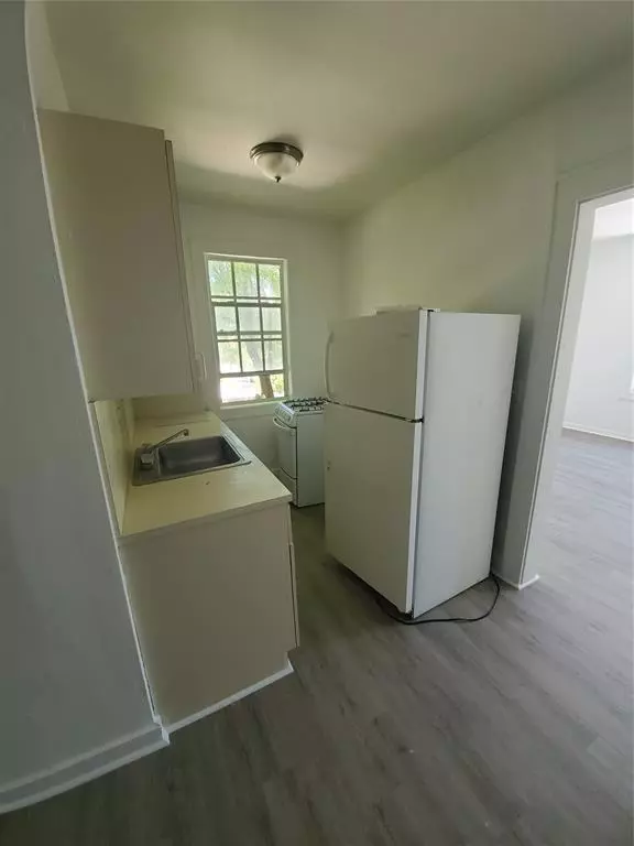 Miami, FL 33137,236 NE 28th St #5