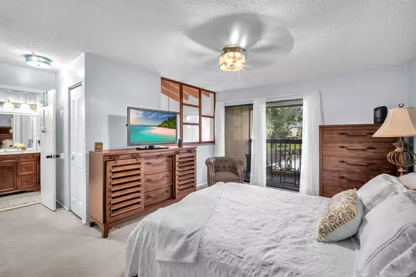 1550 NW 93rd Ave #297, Pembroke Pines, FL 33024