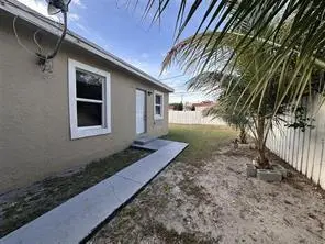 Dania Beach, FL 33004,728 SW 6th St