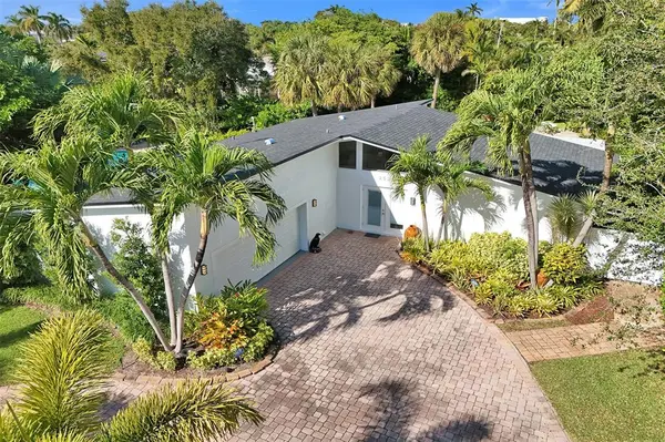 Pompano Beach, FL 33062,2525 SE 7th Dr