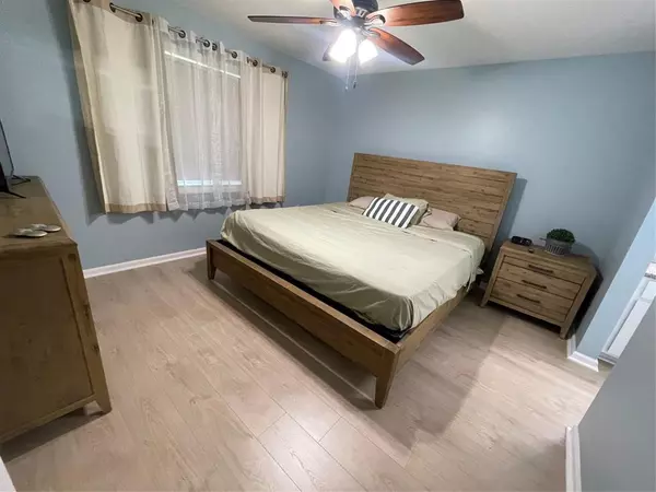 Hypoluxo, FL 33462,200 Scotia Dr #305