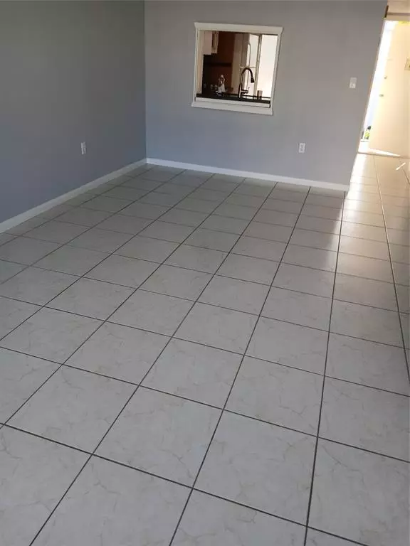 Hallandale Beach, FL 33009,1891 S Ocean Dr #303