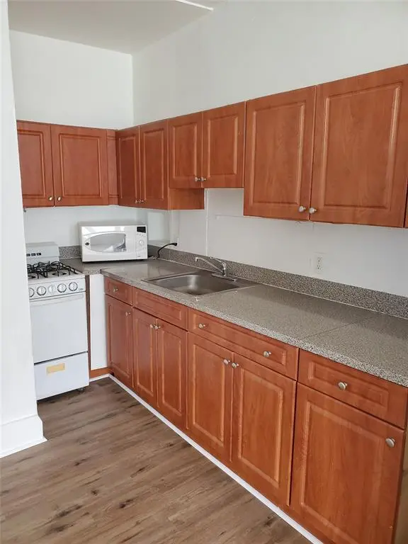 Miami, FL 33137,236 NE 28th St #3