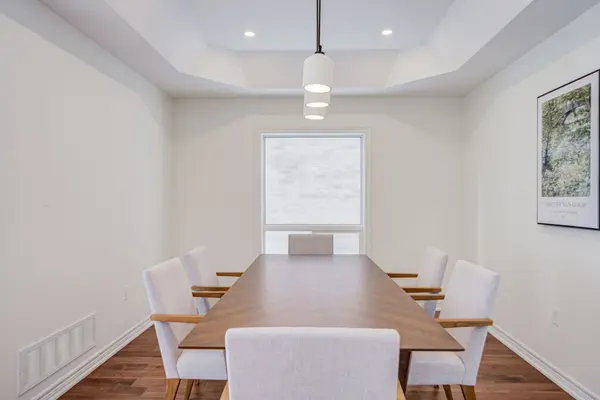 Georgina, ON L4P 0B7,23 Grey Wing AVE