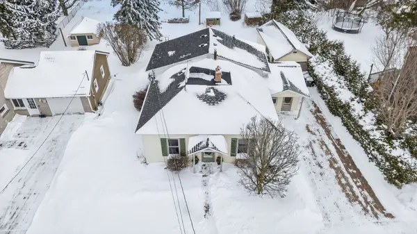 Caledon, ON L7E 0M5,7 Wallace AVE