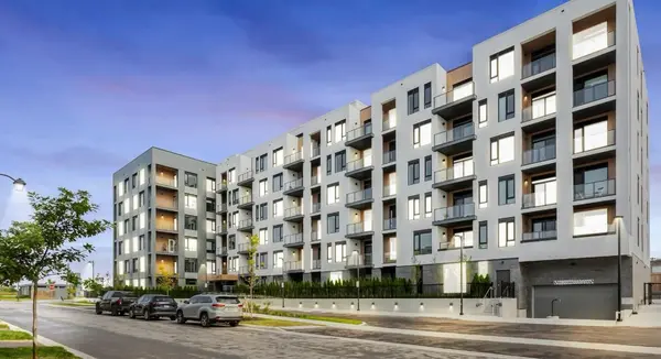 Milton, ON L9E 1B3,1440 Clarriage CT #211