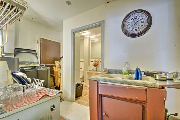 Chatham-kent, ON N7M 3S3,280 Park ST