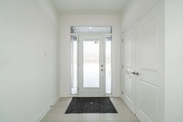 Leitrim, ON K1T 0W2,914 Alvarez LN