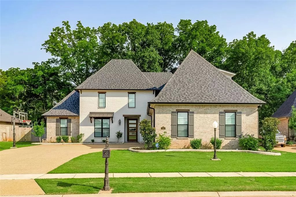 Bossier City, LA 71111,221 Conti Way