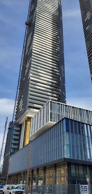 Toronto C08, ON M5E 0G1,55 Cooper ST #2015