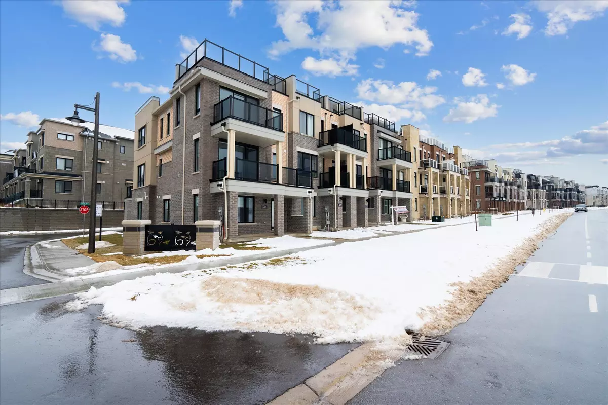 Clarington, ON L1C 3K5,613 Port Darlington RD