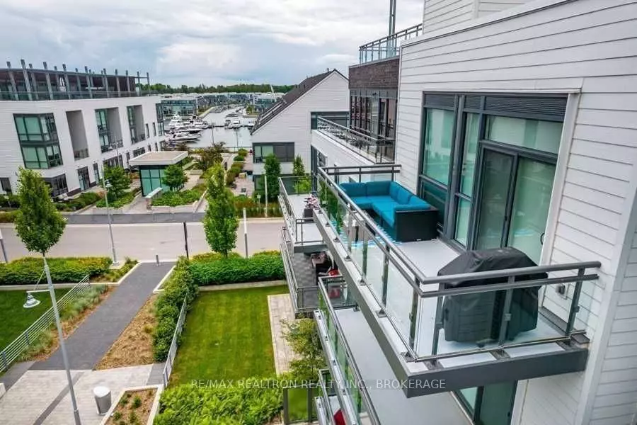 Innisfil, ON L9S 0L9,271 Sea Ray AVE #B406