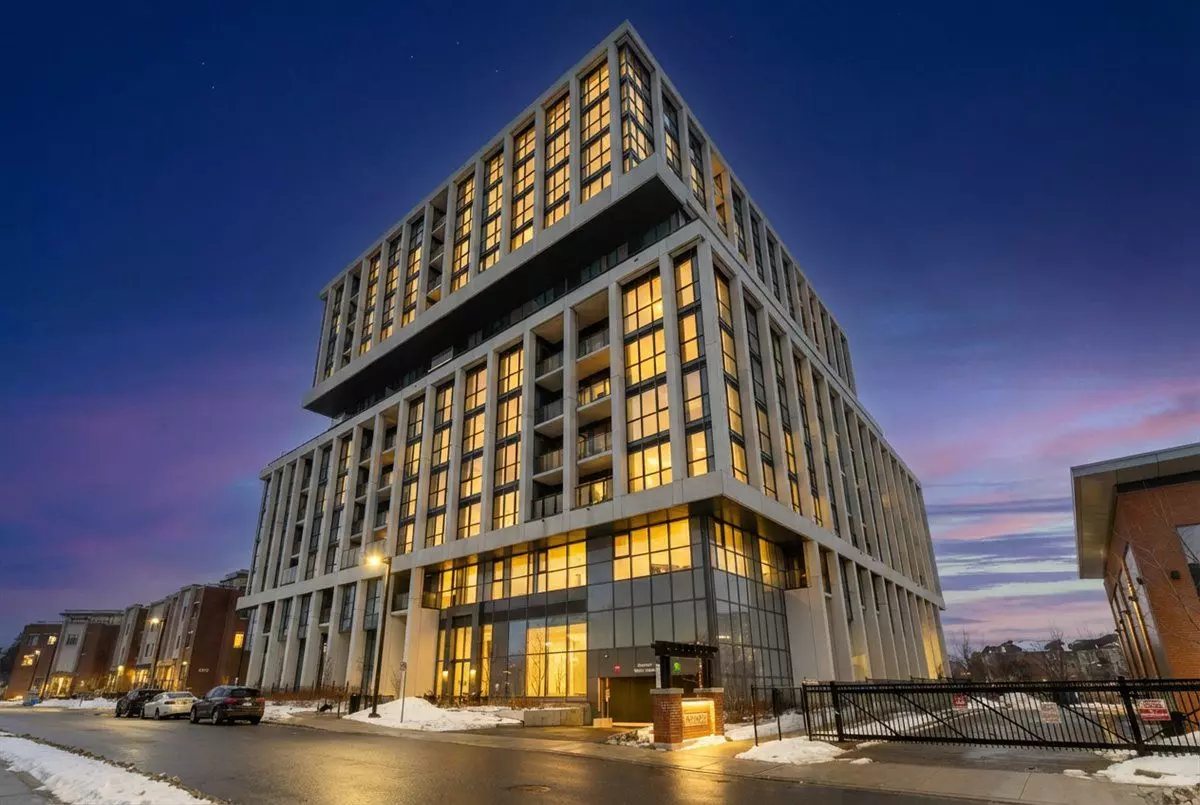 Mississauga, ON L5L 3H9,1063 Douglas McCurdy Common CIR #1202