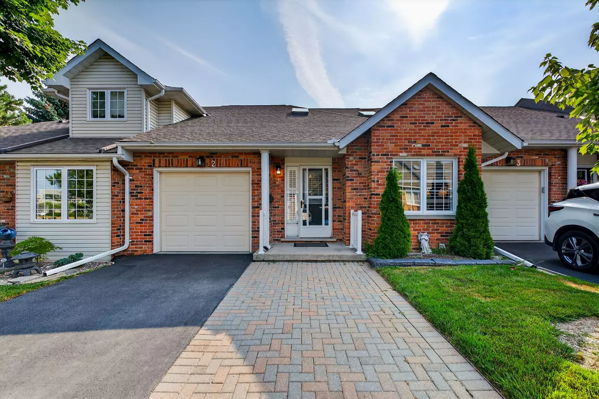 Hamilton, ON L9K 1J7,810 Golf Links RD #2