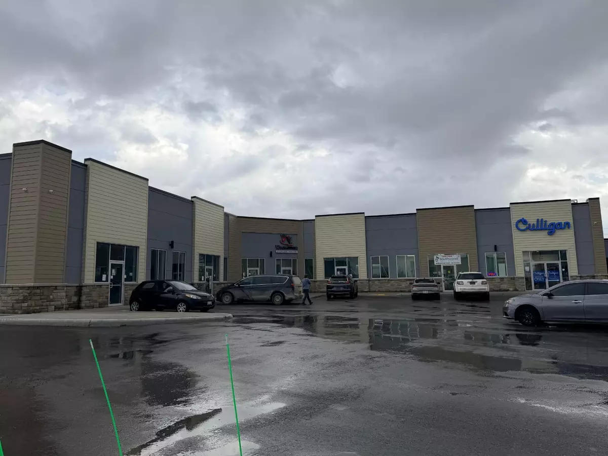 Woodstock, ON N4S 9A2,200 Montclair DR #3