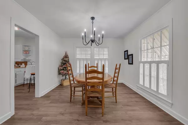 Clifton, TX 76634,1002 W 3rd Street