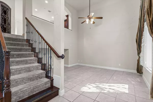 Plano, TX 75024,5717 Lunsford Road